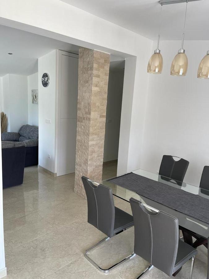 Apartman Nature Zvecanje المظهر الخارجي الصورة